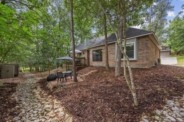 706 Overbrook Drive, Huntsville, TX 77340