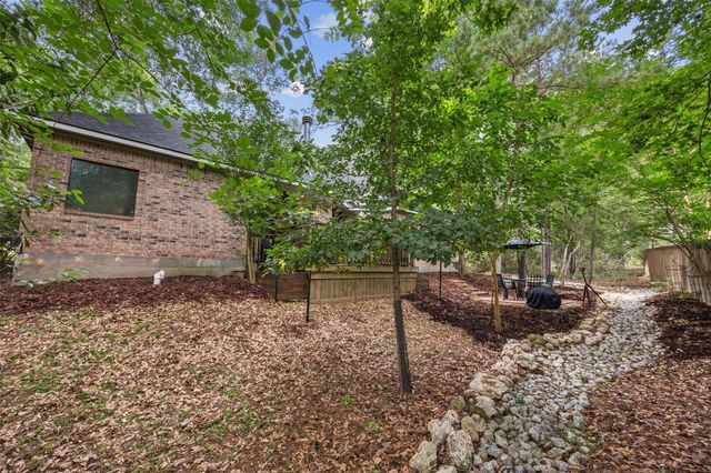 706 Overbrook Drive, Huntsville, TX 77340