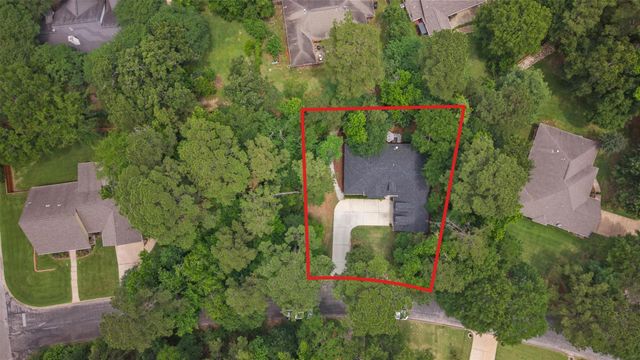 706 Overbrook Drive, Huntsville, TX 77340