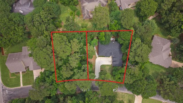 706 Overbrook Drive, Huntsville, TX 77340