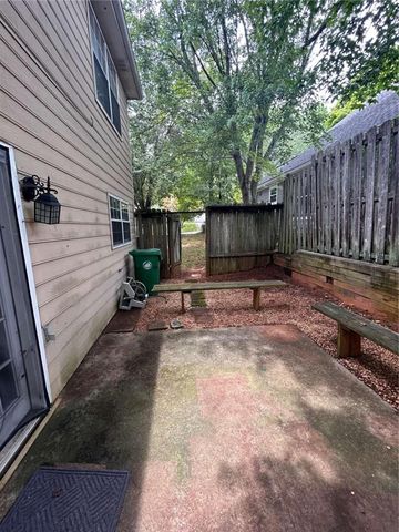1089 Ashbury Drive, Decatur, GA 30030
