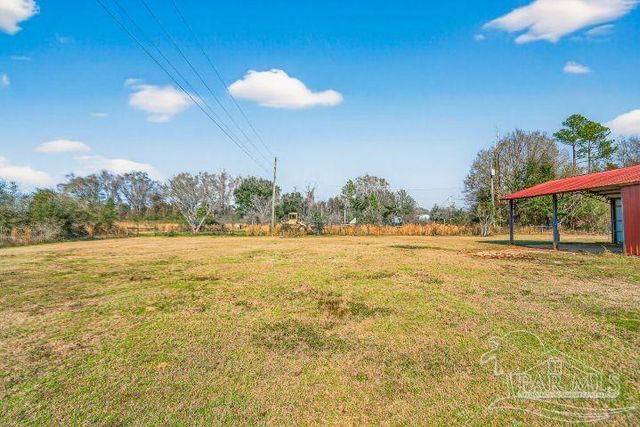 8940 Indian Ford Rd, Milton, FL 32570