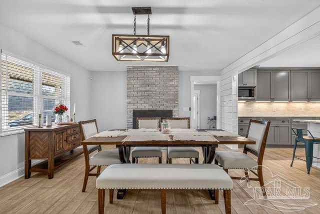 8940 Indian Ford Rd, Milton, FL 32570