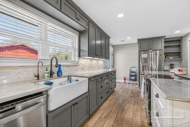 8940 Indian Ford Rd, Milton, FL 32570