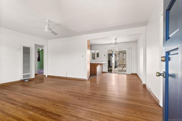 3979 Aragon Dr, San Diego, CA 92115