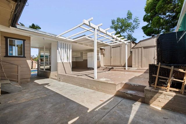 3979 Aragon Dr, San Diego, CA 92115