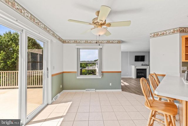 151 OVERVIEW CIR E, Red Lion, PA 17356
