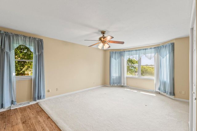 151 OVERVIEW CIR E, Red Lion, PA 17356
