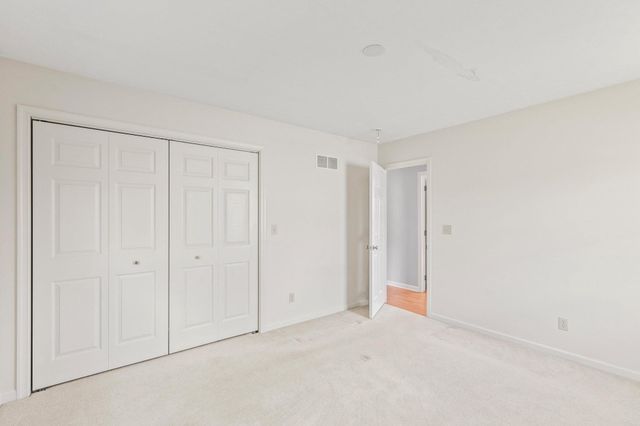 151 OVERVIEW CIR E, Red Lion, PA 17356