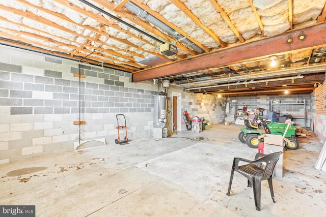 151 OVERVIEW CIR E, Red Lion, PA 17356