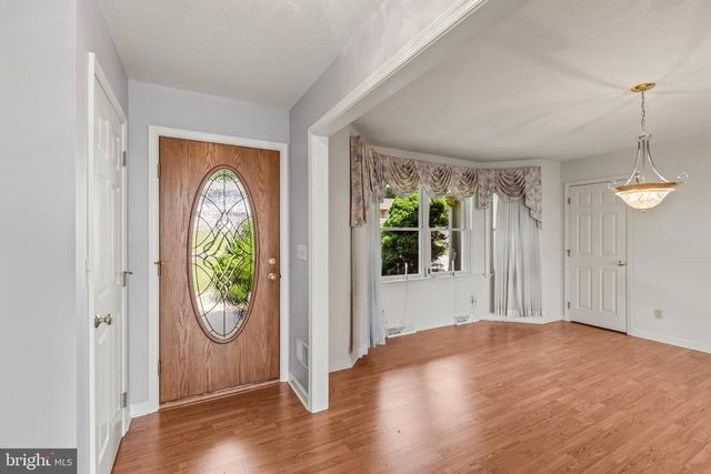 151 OVERVIEW CIR E, Red Lion, PA 17356