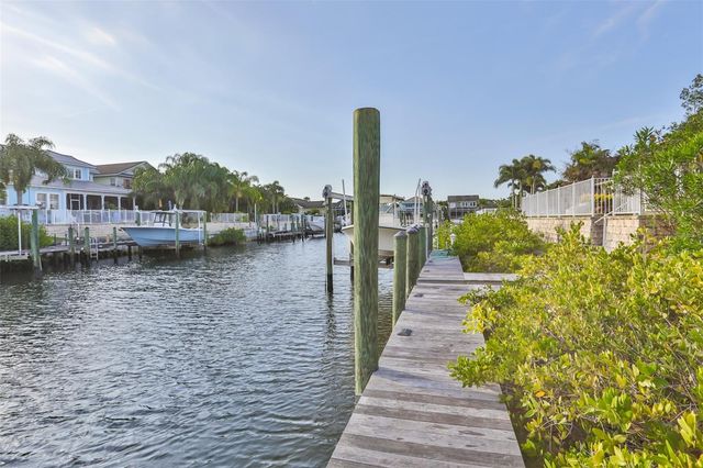 5709 SEA TURTLE PLACE, Apollo Beach, FL 33572