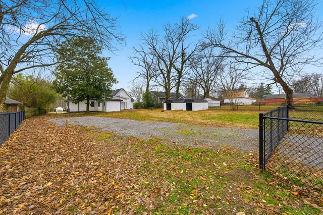 504 N Washington St, Tullahoma, TN 37388