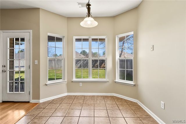 4932 Ross, Northport, AL 35475