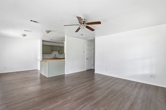 604 S Maxey Street, Sherman, TX 75090