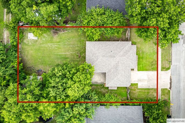 604 S Maxey Street, Sherman, TX 75090