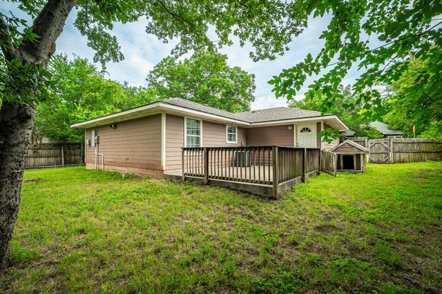 604 S Maxey Street, Sherman, TX 75090