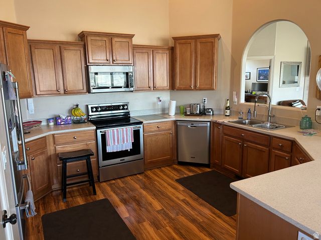 4863 N SHADY BEND LN, Lehi, UT 84043