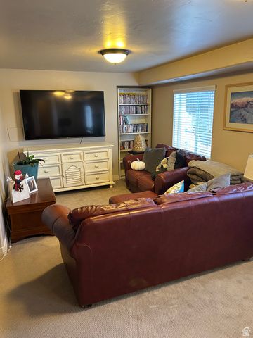 4863 N SHADY BEND LN, Lehi, UT 84043