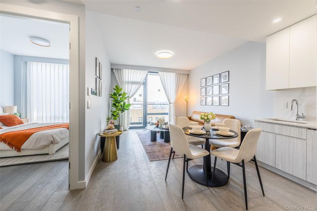 134-11 Franklin Avenue 6B, Flushing, NY 11355