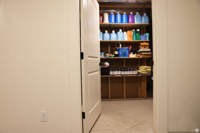 933 N WORKMAN DR, Duchesne, UT 84021