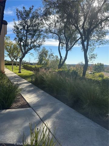 21245 Camelia 27, Lake Forest, CA 92630