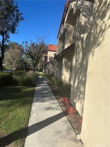 21245 Camelia 27, Lake Forest, CA 92630