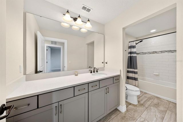 17507 LAGODA LANE, Orlando, FL 32820