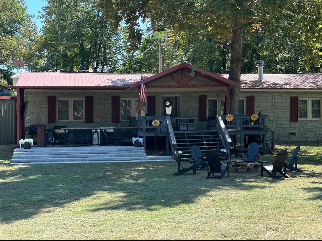 420676 E 1166 Road, Eufaula, OK 74432