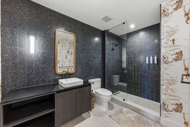 48 East Ave 1607, Austin, TX 78701