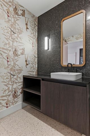 48 East Ave 1607, Austin, TX 78701