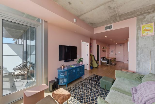 48 East Ave 1607, Austin, TX 78701