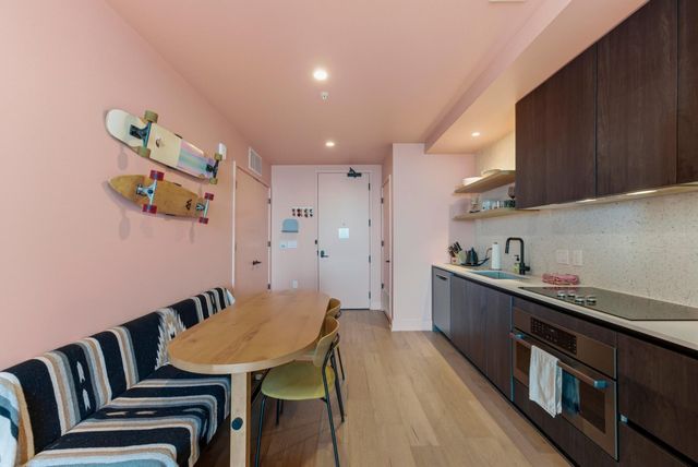 48 East Ave 1607, Austin, TX 78701