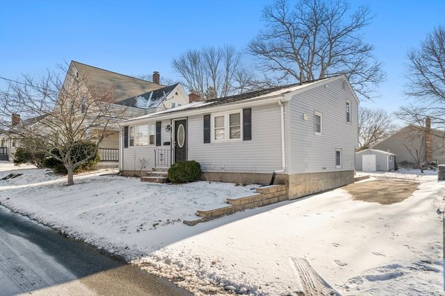 28 Frost Ave, Brockton, MA 02301