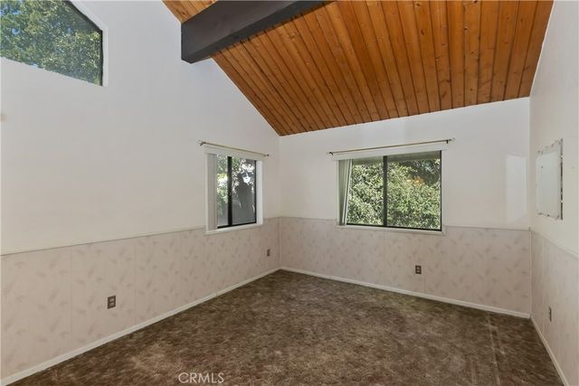 688 Arth Drive, Crestline, CA 92325