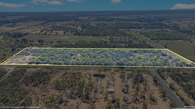 7620 Smith, Somerset, TX 78069