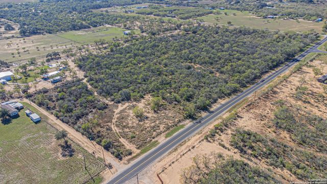 7620 Smith, Somerset, TX 78069