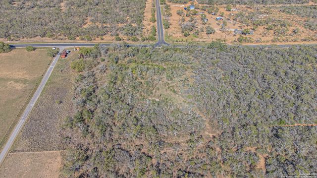 7620 Smith, Somerset, TX 78069