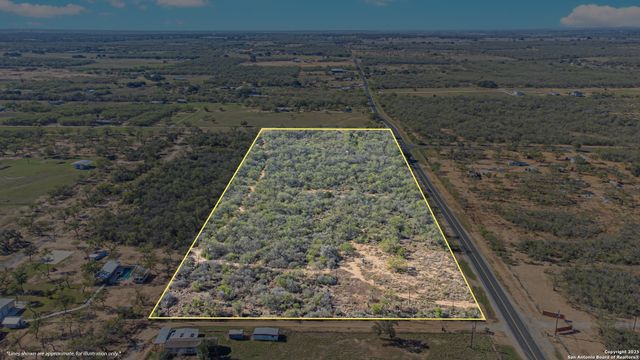 7620 Smith, Somerset, TX 78069