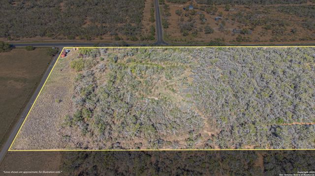 7620 Smith, Somerset, TX 78069