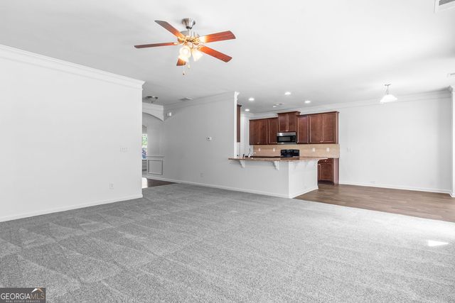 1061 Blind Brook Circle, Hoschton, GA 30548