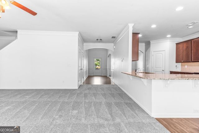 1061 Blind Brook Circle, Hoschton, GA 30548