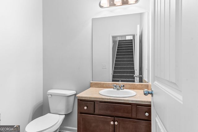 1061 Blind Brook Circle, Hoschton, GA 30548