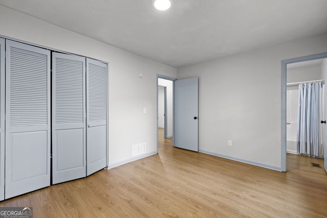 210 Hearthstone Drive, Lagrange, GA 30241