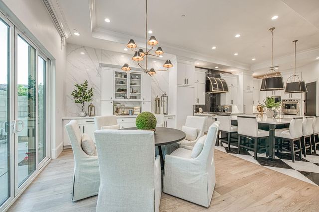 2329 E Putter Way, Fresno, CA 93730