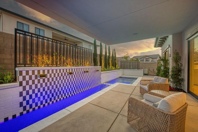 2329 E Putter Way, Fresno, CA 93730