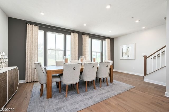 128 Anchor Way, Aberdeen Twp., NJ 07721