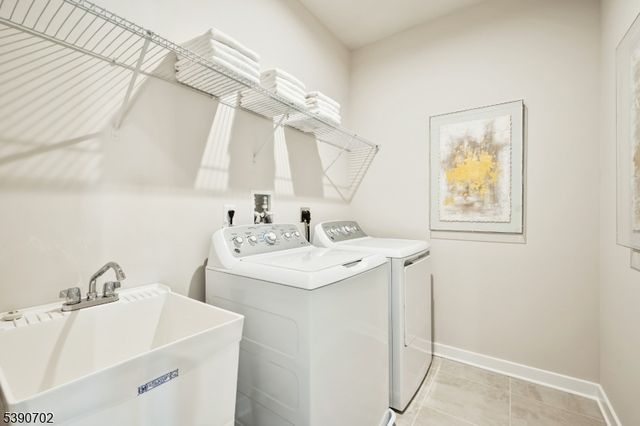 128 Anchor Way, Aberdeen Twp., NJ 07721