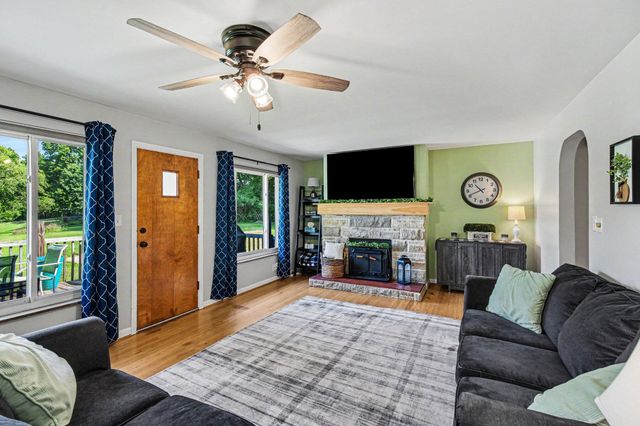 34 Lacresta Drive, Florence, KY 41042