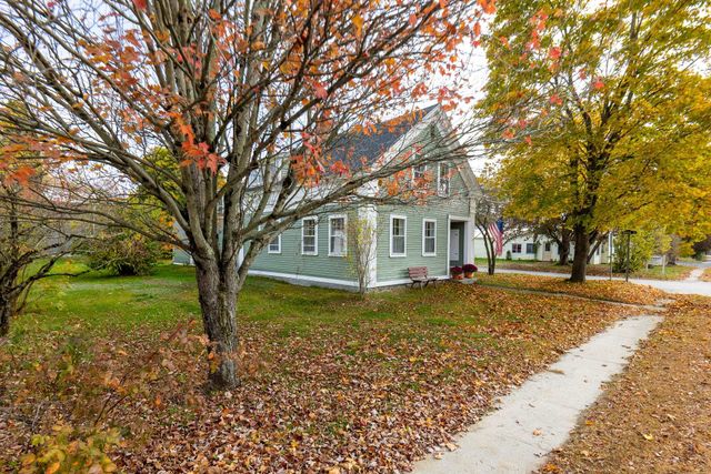 48 Cross Street, Newbury, VT 05051